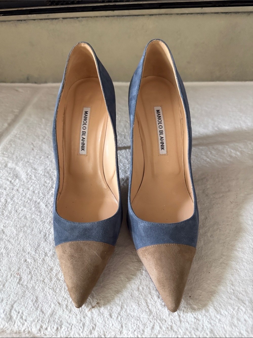 Manolo Blahnik Blue and Tan Suede Pointed Toe Pumps